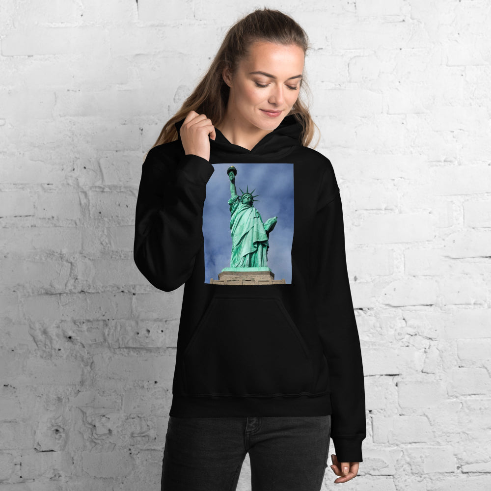 hoodie-hooded-sweatshirt-statue-liberty-turquoise-design-snapnote-streetwear-black-woman-front