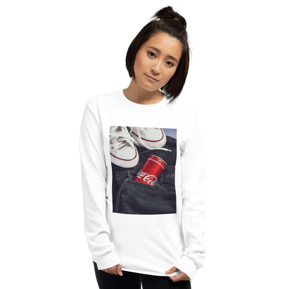 t-shirt-long-sleeves-iconic-brands-red-design-snapnote-streetwear-white-woman-front