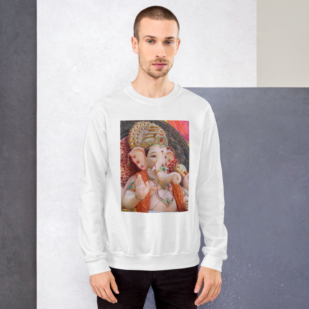 sweatshirt-pullover-ganesha-bollywood-green-design-snapnote-streetwear-white-man-front
