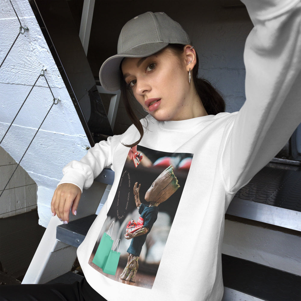 sweatshirt-pullover-superhero-shopping-blue-design-snapnote-streetwear-white-woman-front